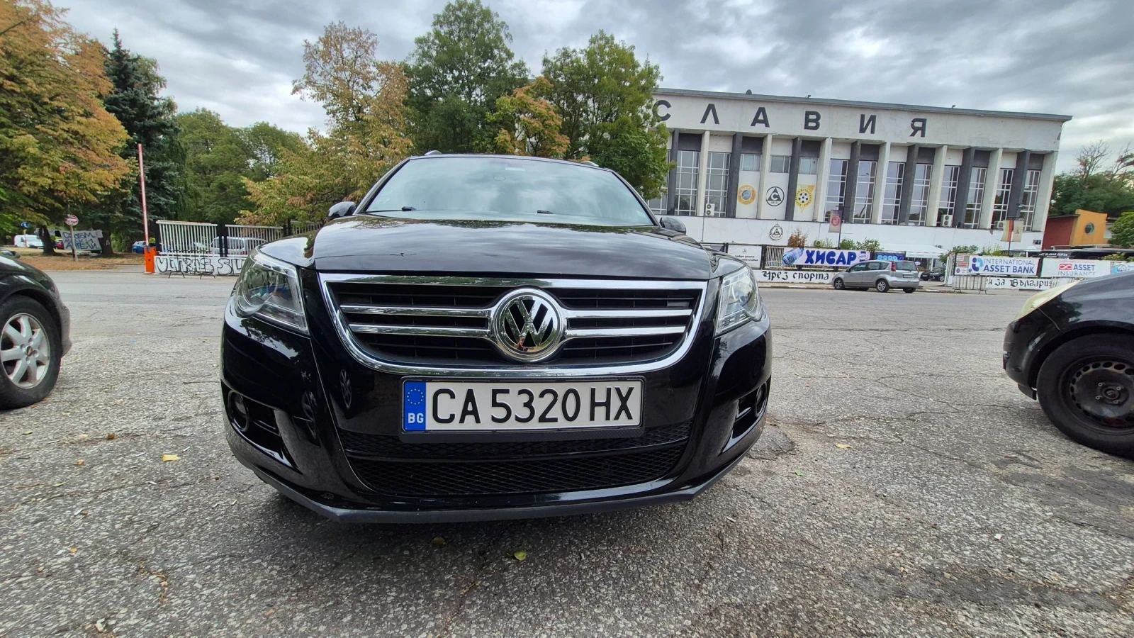 VW Tiguan, снимка 4 - Автомобили и джипове - 56084007