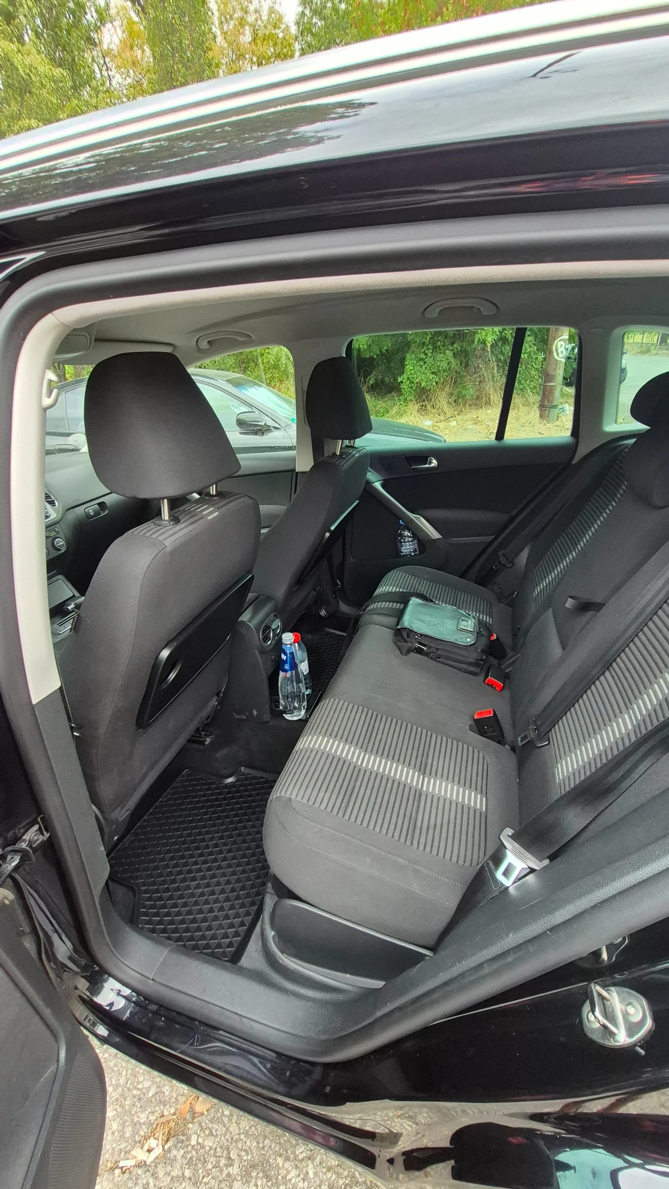 VW Tiguan, снимка 8 - Автомобили и джипове - 56084007