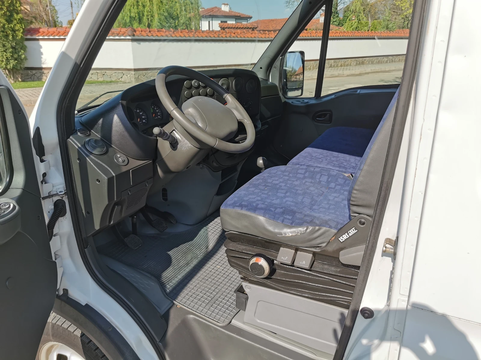 Iveco Daily 35С13 макси база - изображение 9