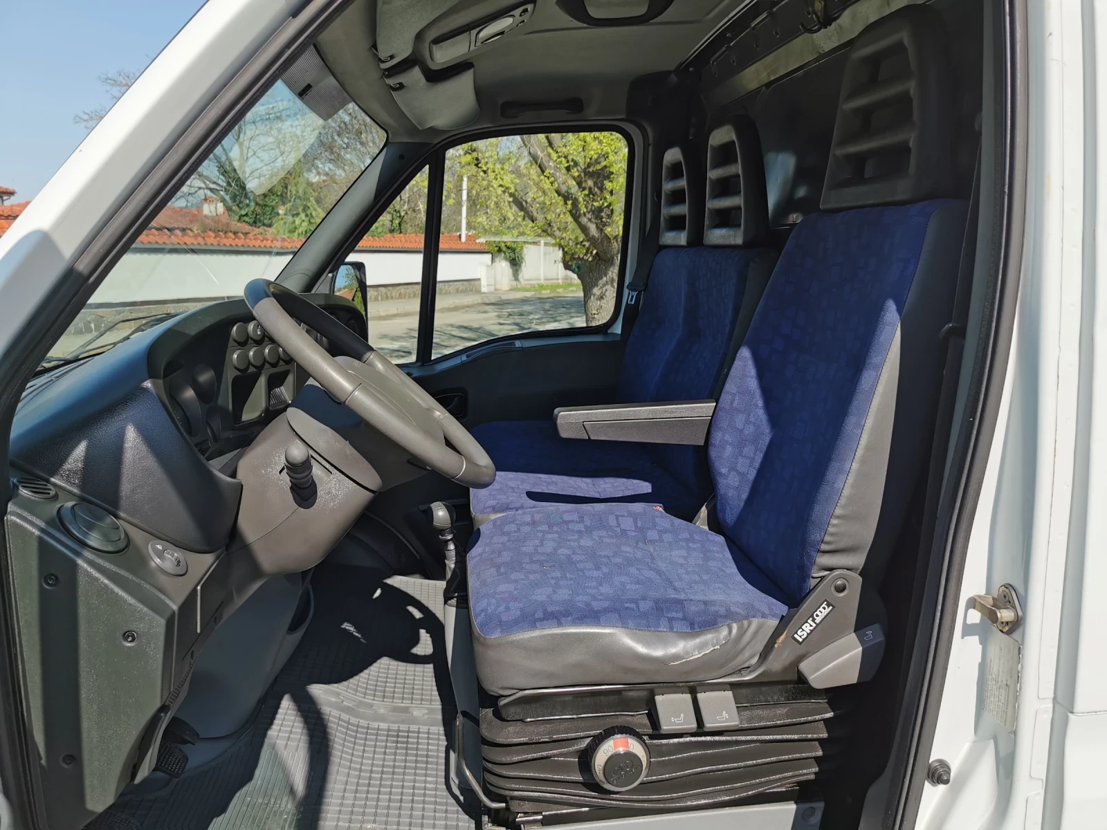 Iveco Daily 35С13 макси база - изображение 8