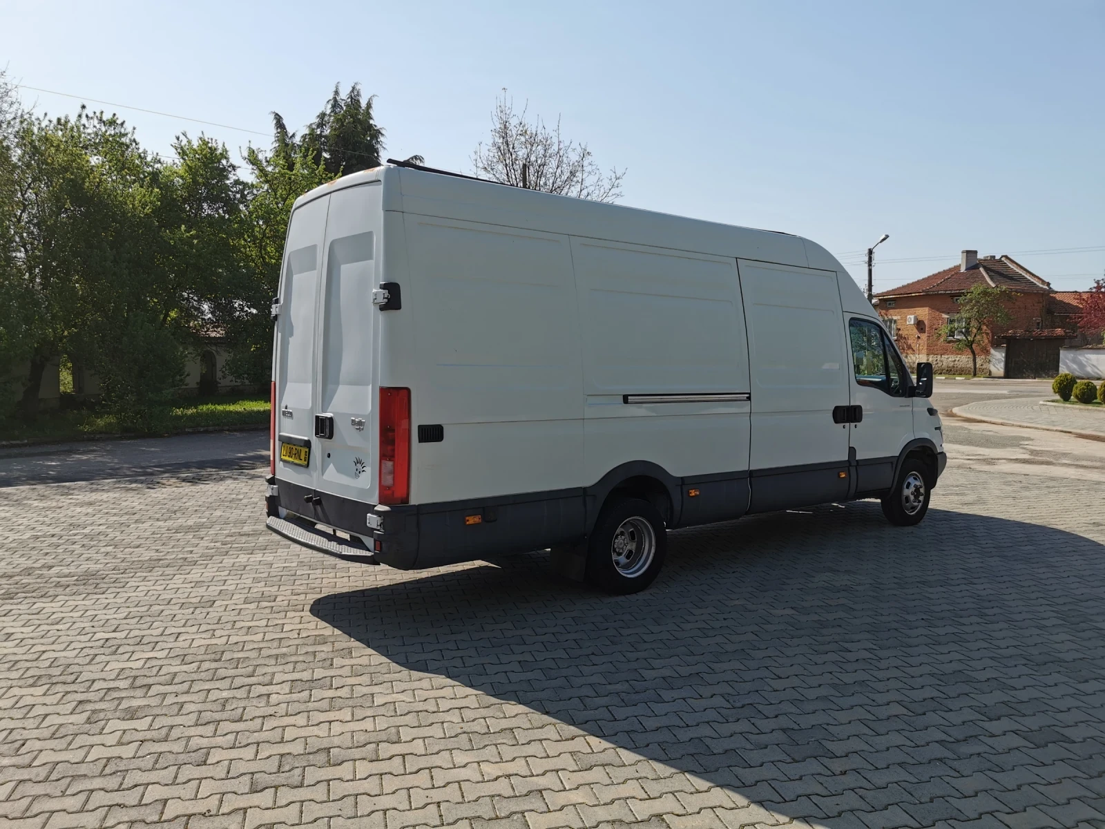 Iveco Daily 35С13 макси база - изображение 4
