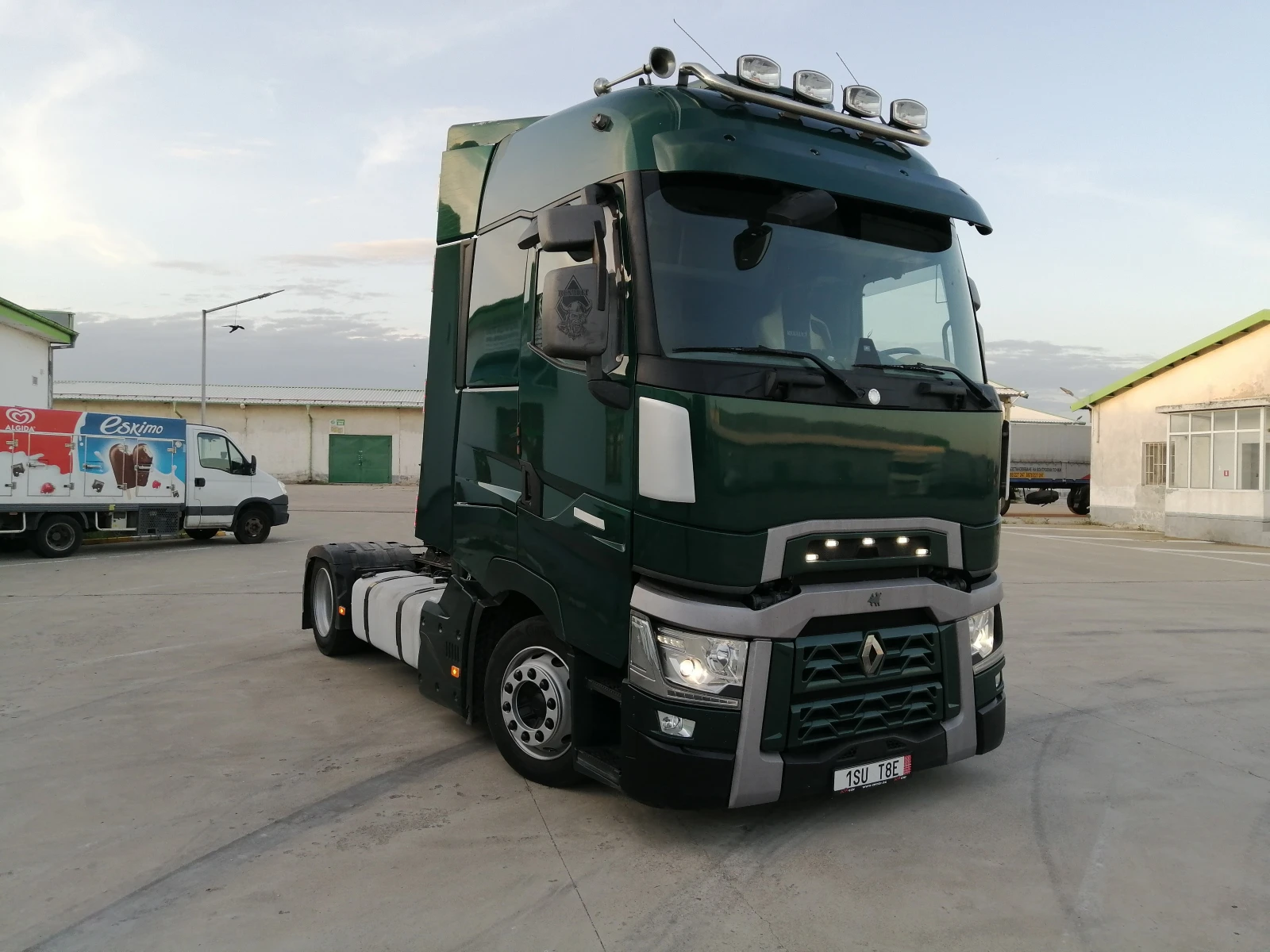 Renault T T480 High Cab X-low - изображение 3