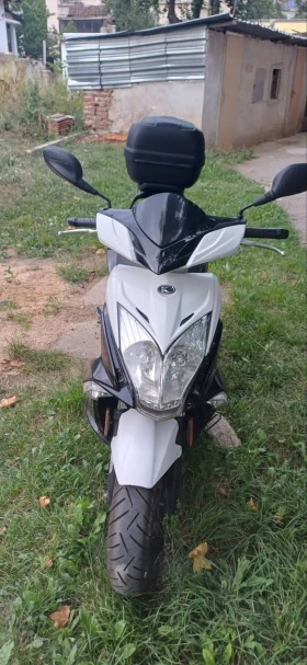     Kymco Super 8