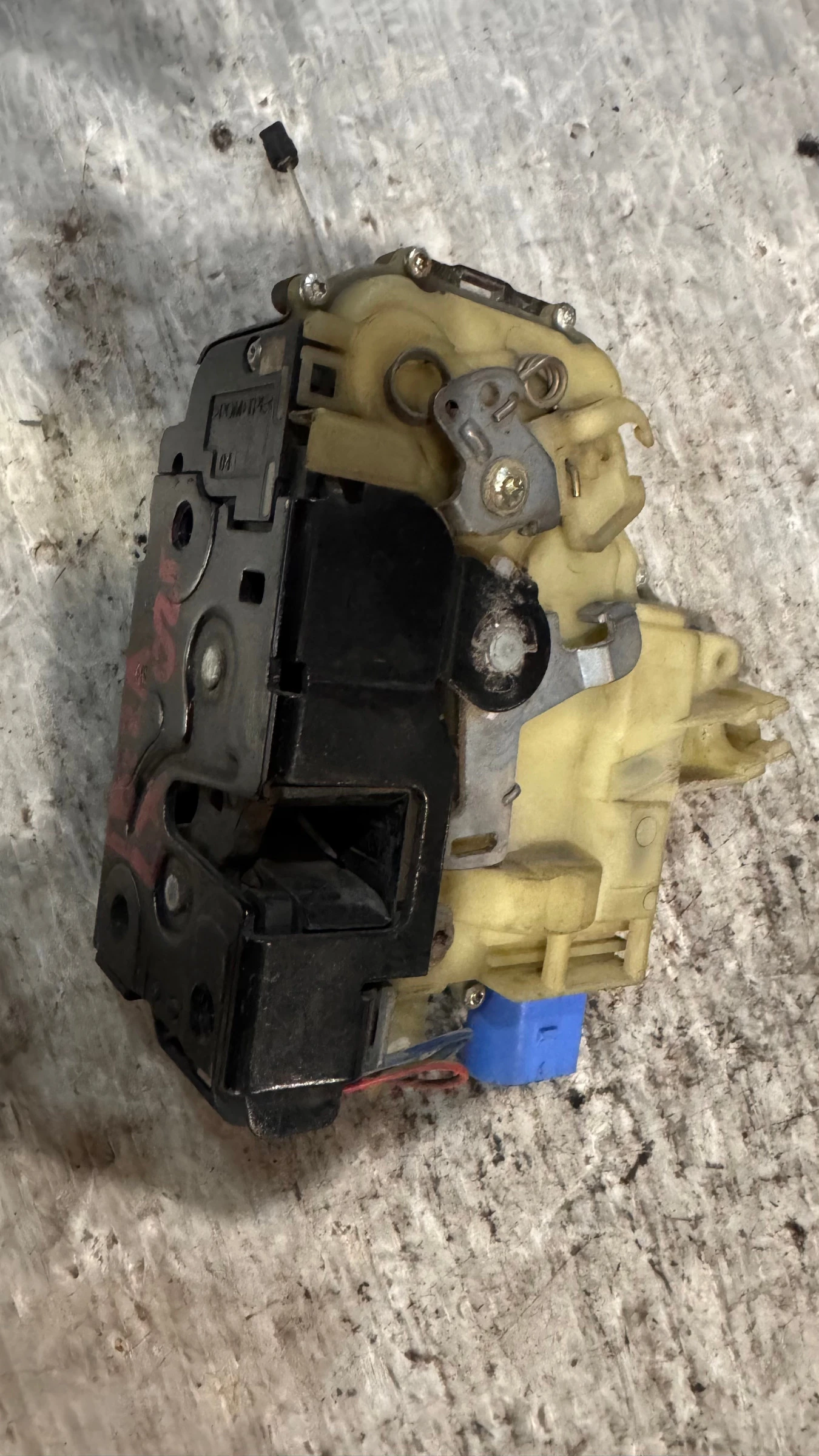 ����� �� ����� �� Seat Ibiza 2002 - 15AQC 3B1837015AQ / 99199-300 | Mobile.bg � ����������� 2