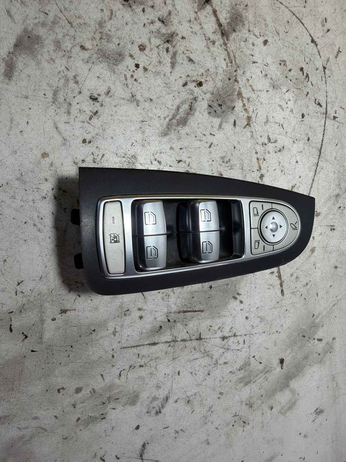 копчета ел. стъкла A2057200548 A2229056800 Мерцедес Ц 250 