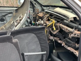 Хюндай Санта фе 2,2 дизел на масти, снимка 3 - Части - 53293484