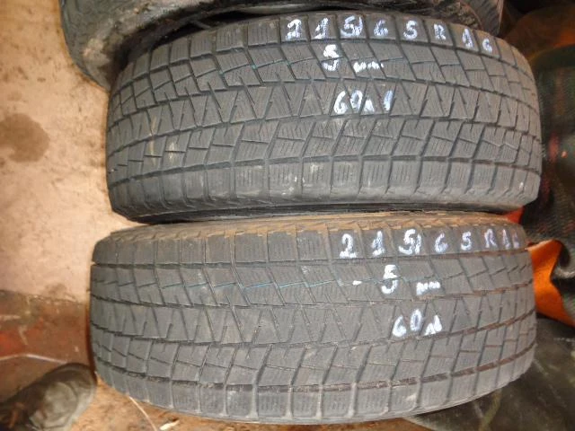 Гуми Зимни 215/65R16, снимка 3 - Гуми и джанти - 19939808