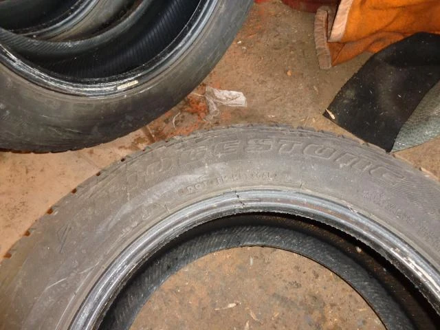 Гуми Зимни 215/65R16, снимка 7 - Гуми и джанти - 19939808