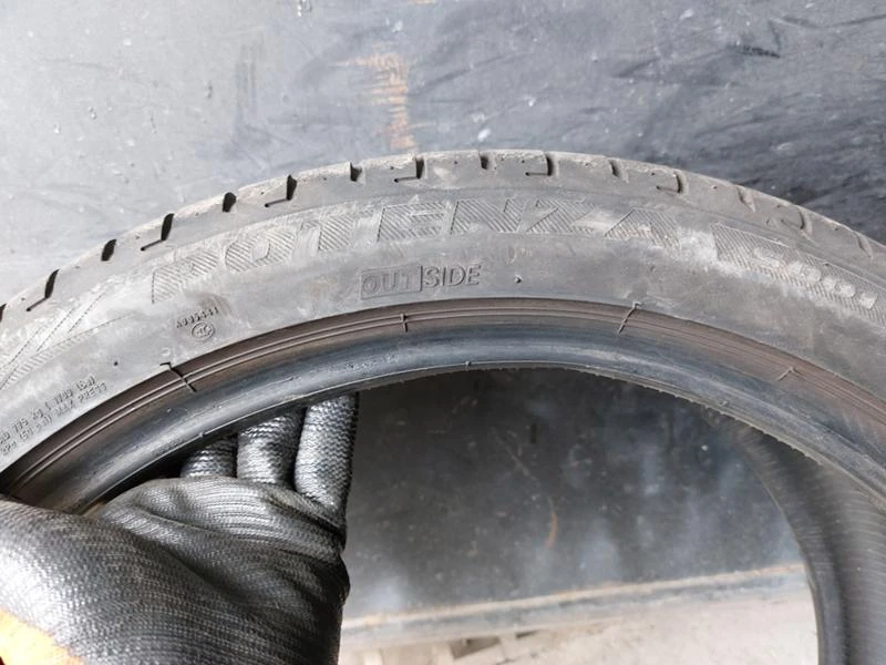 Гуми Летни 245/40R20, снимка 7 - Гуми и джанти - 37110564