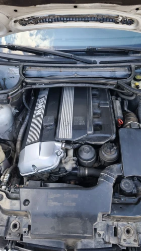 BMW 330, снимка 11