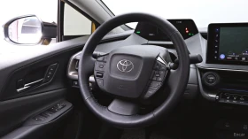 Toyota Prius * ПАНО* KEYLESS* Camera* ПОДГРЕВ* LED* , снимка 15