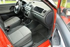 Skoda Fabia РЕГИСТРИРАН * 1.2* КЛИМАТИК* ЕВРО 5В, снимка 11