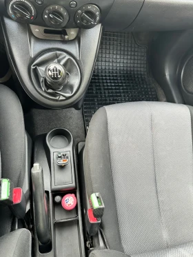 Mazda 2, снимка 9