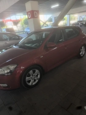 Обява за продажба на Kia Ceed 1, 6, автоматик ~9 900 лв. - изображение 1