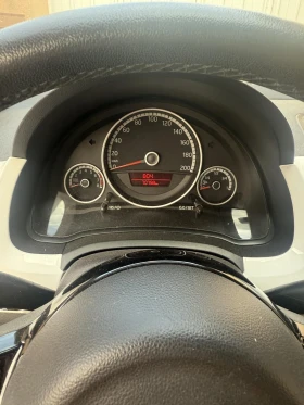 Обява за продажба на VW Up ~8 200 лв. - изображение 4