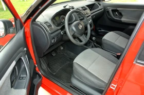 Skoda Fabia РЕГИСТРИРАН * 1.2* КЛИМАТИК* ЕВРО 5В - 3690 € - 57455152 14