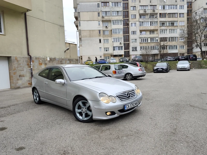 Mercedes-Benz C 220 Facelift! !АВТОМАТИК! * КЛИМАТРОНИК* ! !ТОП!, снимка 7 - Автомобили и джипове - 53442624