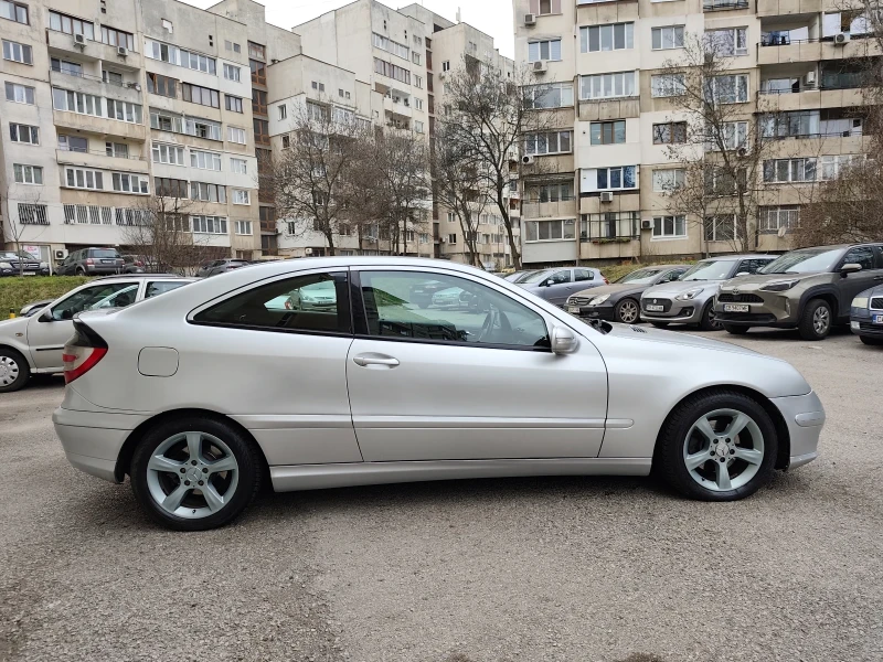 Mercedes-Benz C 220 Facelift! !АВТОМАТИК! * КЛИМАТРОНИК* ! !ТОП!, снимка 6 - Автомобили и джипове - 53442624