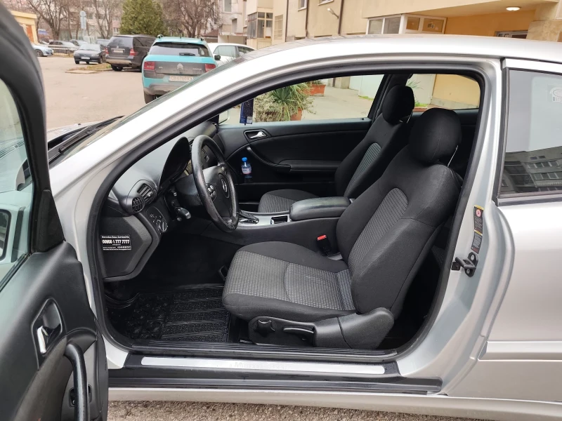 Mercedes-Benz C 220 Facelift! !АВТОМАТИК! * КЛИМАТРОНИК* ! !ТОП!, снимка 8 - Автомобили и джипове - 53442624