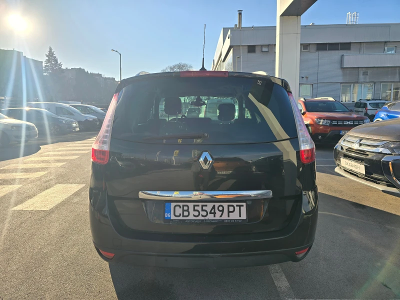 Renault Grand scenic 1.5 dCi, снимка 4 - Автомобили и джипове - 48878272