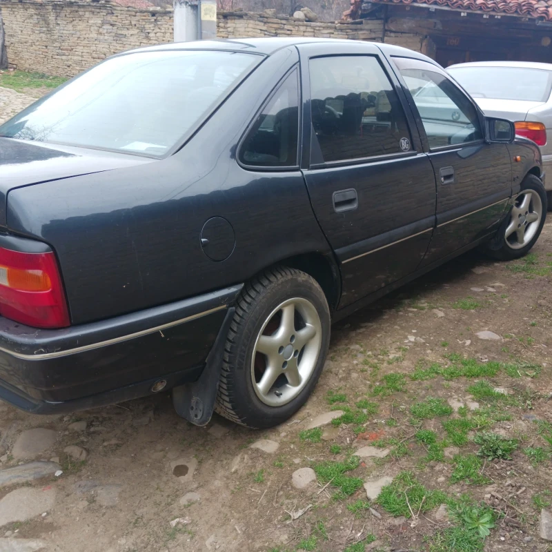 Opel Vectra 1.6 , снимка 3 - Автомобили и джипове - 49514664