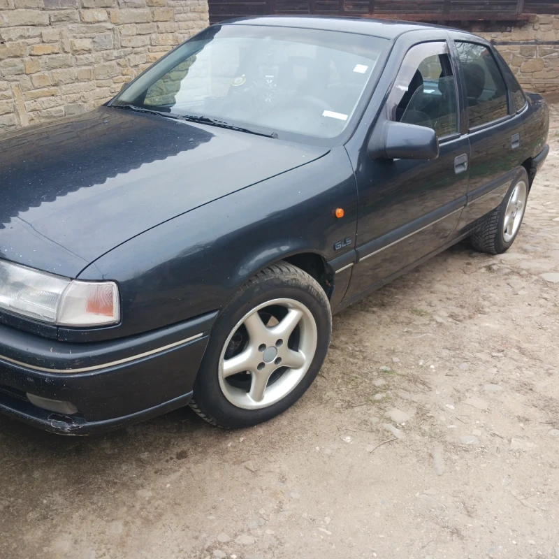 Opel Vectra 1.6 , снимка 1 - Автомобили и джипове - 49514664