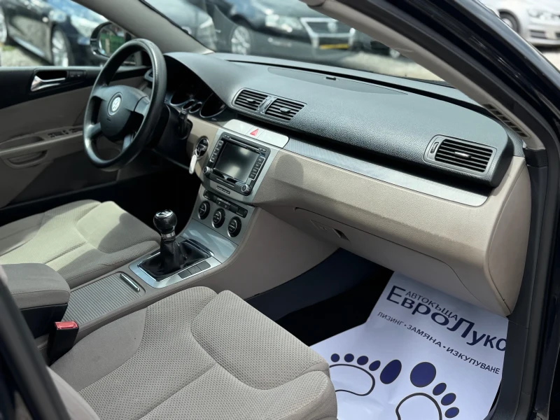 VW Passat 1.9TDI 105кс НАВИ КЛИМАТРОНИК , снимка 15 - Автомобили и джипове - 50460739