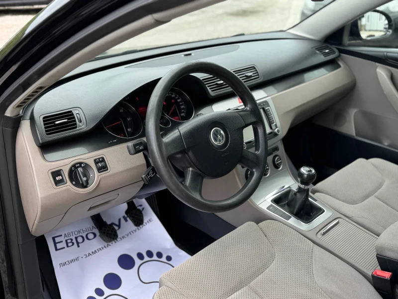 VW Passat 1.9TDI 105кс НАВИ КЛИМАТРОНИК , снимка 10 - Автомобили и джипове - 50460739