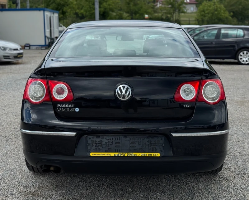VW Passat 1.9TDI 105кс НАВИ КЛИМАТРОНИК , снимка 5 - Автомобили и джипове - 50460739