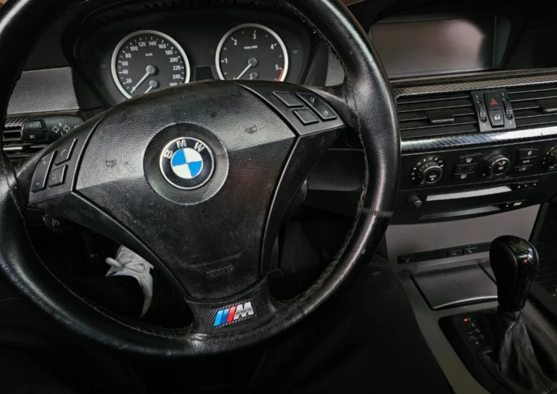 BMW 525 525d M-Pack Automatic , снимка 9 - Автомобили и джипове - 52517606