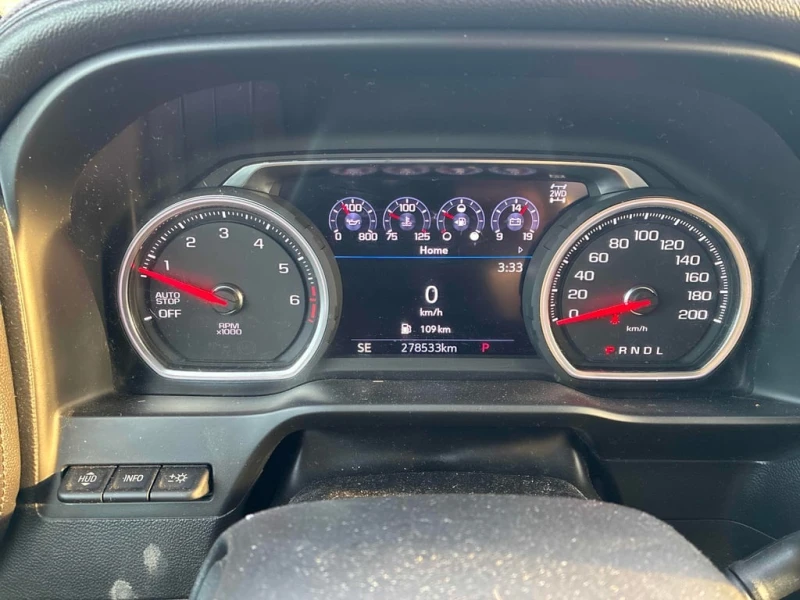 Chevrolet Silverado * High Country * CARFAX * БЕЗ ПЪРВОНАЧАЛНА ВНОСКА, снимка 8 - Автомобили и джипове - 52904648