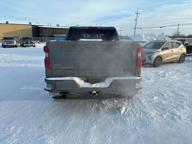 Chevrolet Silverado * High Country * CARFAX * БЕЗ ПЪРВОНАЧАЛНА ВНОСКА, снимка 4 - Автомобили и джипове - 52904648