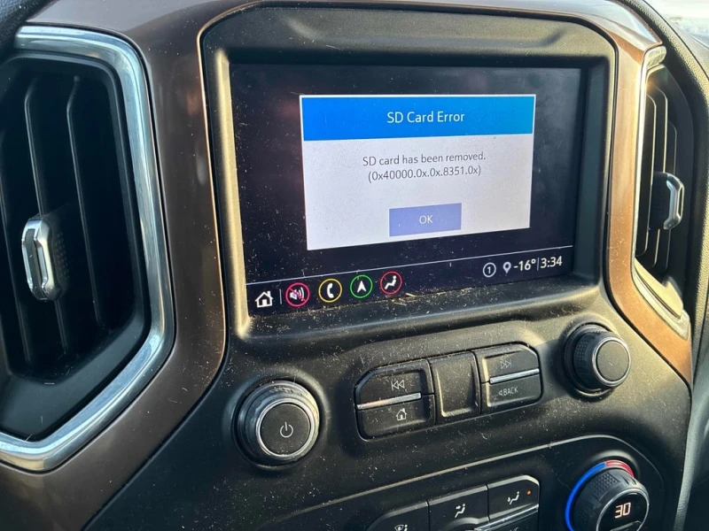 Chevrolet Silverado * High Country * CARFAX * БЕЗ ПЪРВОНАЧАЛНА ВНОСКА, снимка 10 - Автомобили и джипове - 52904648