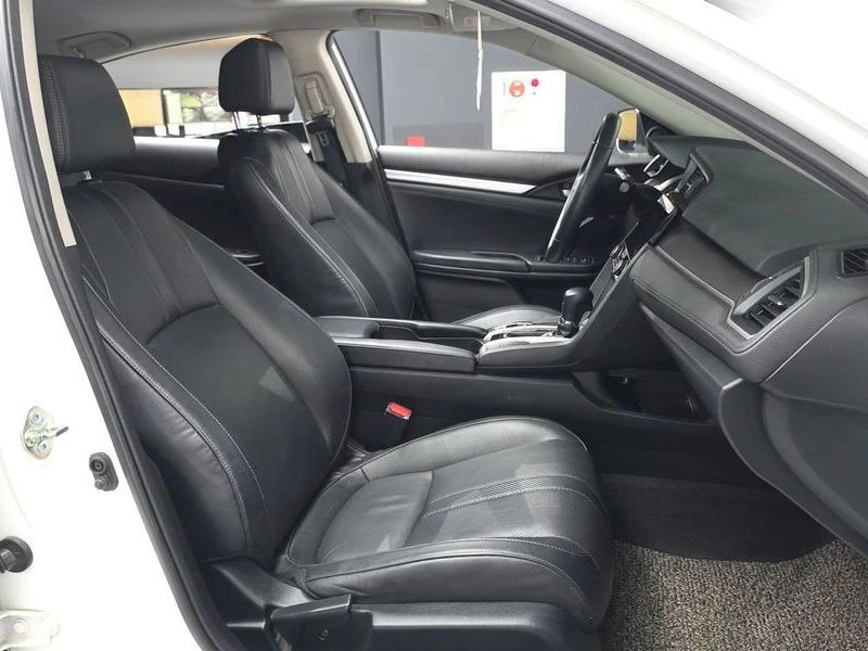Honda Civic 2.0| 158к.с.| ВКЛ.ТЕХНОТЕСТ, снимка 11 - Автомобили и джипове - 55717210