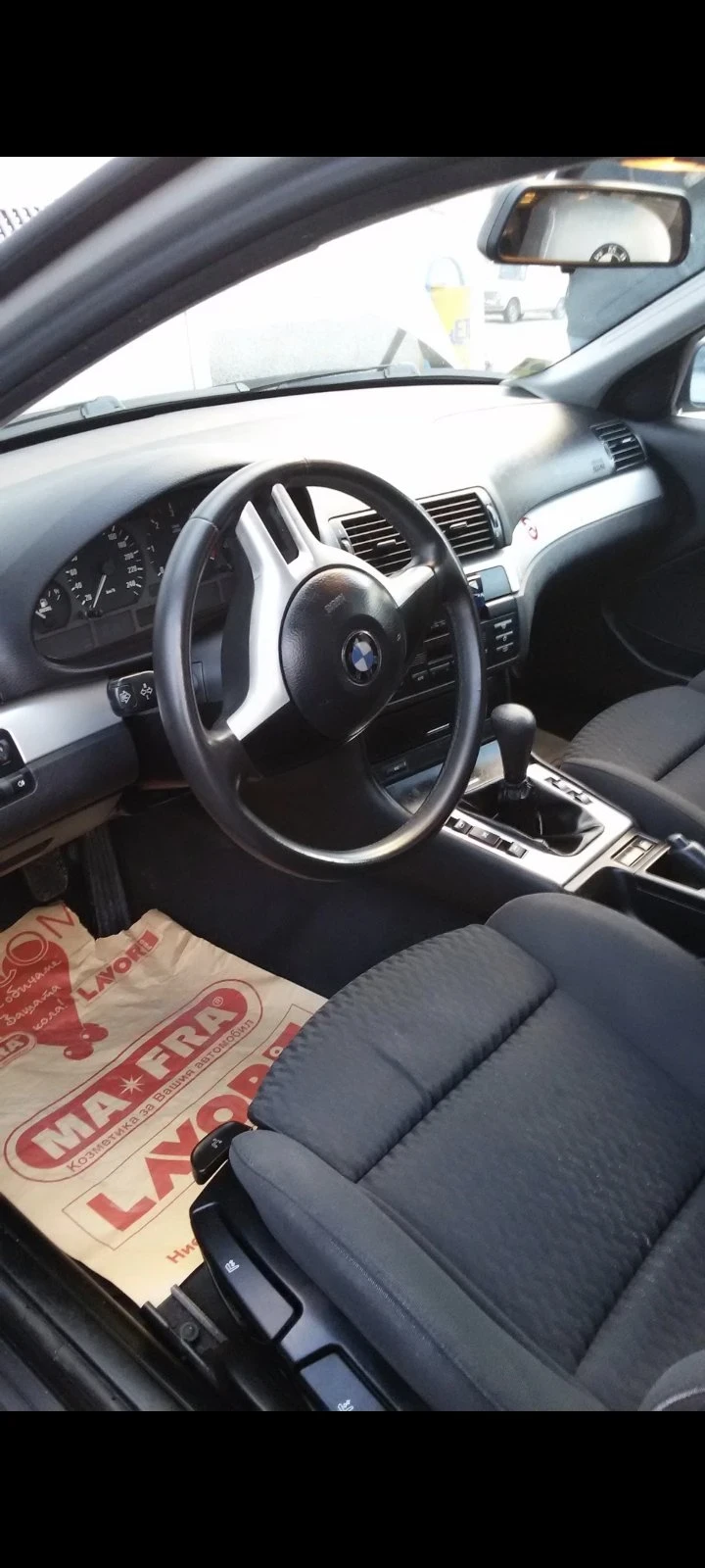 BMW 320, снимка 6 - Автомобили и джипове - 56416005