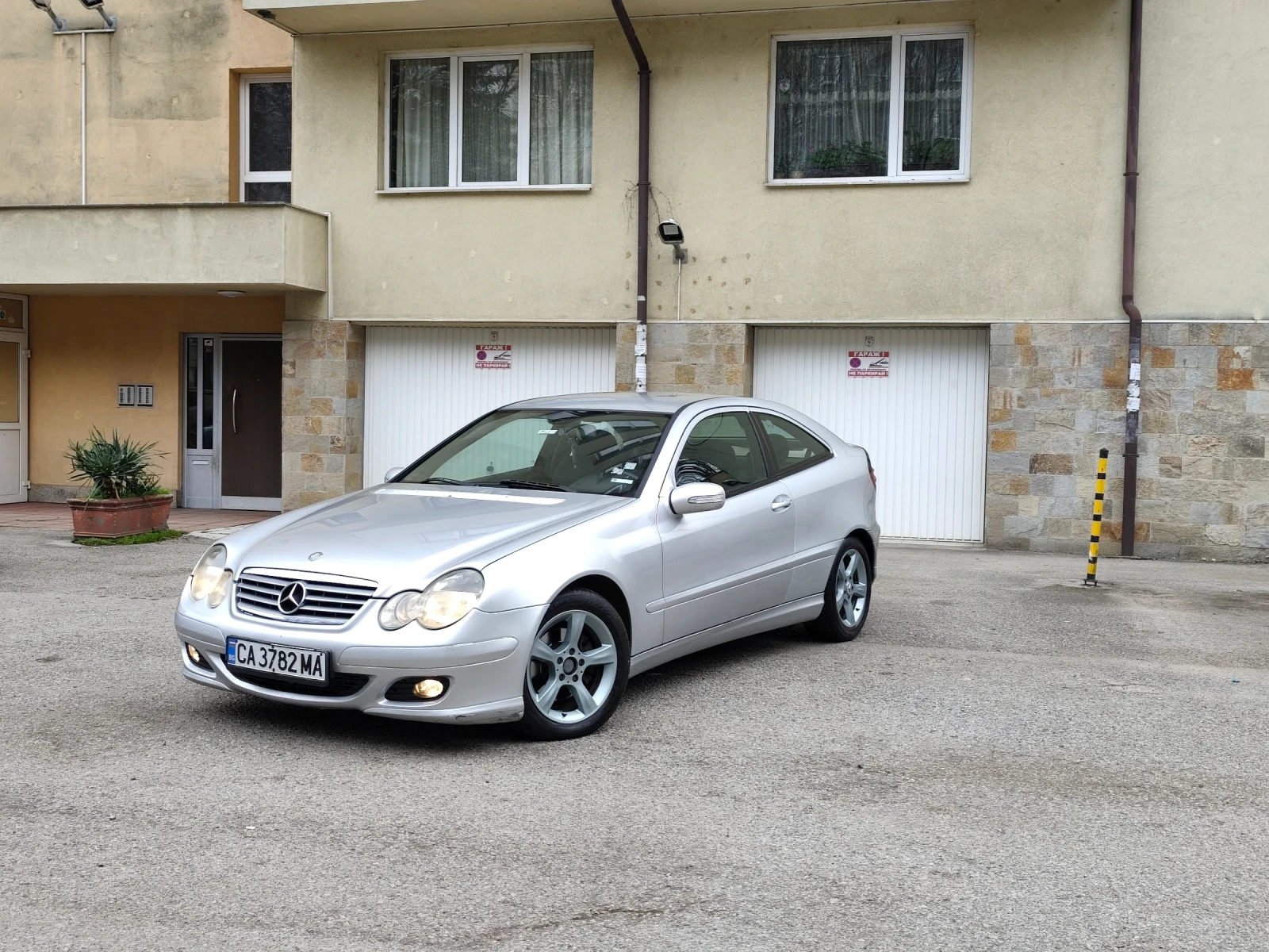 Mercedes-Benz C 220 Facelift! !АВТОМАТИК! * КЛИМАТРОНИК* ! !ТОП!