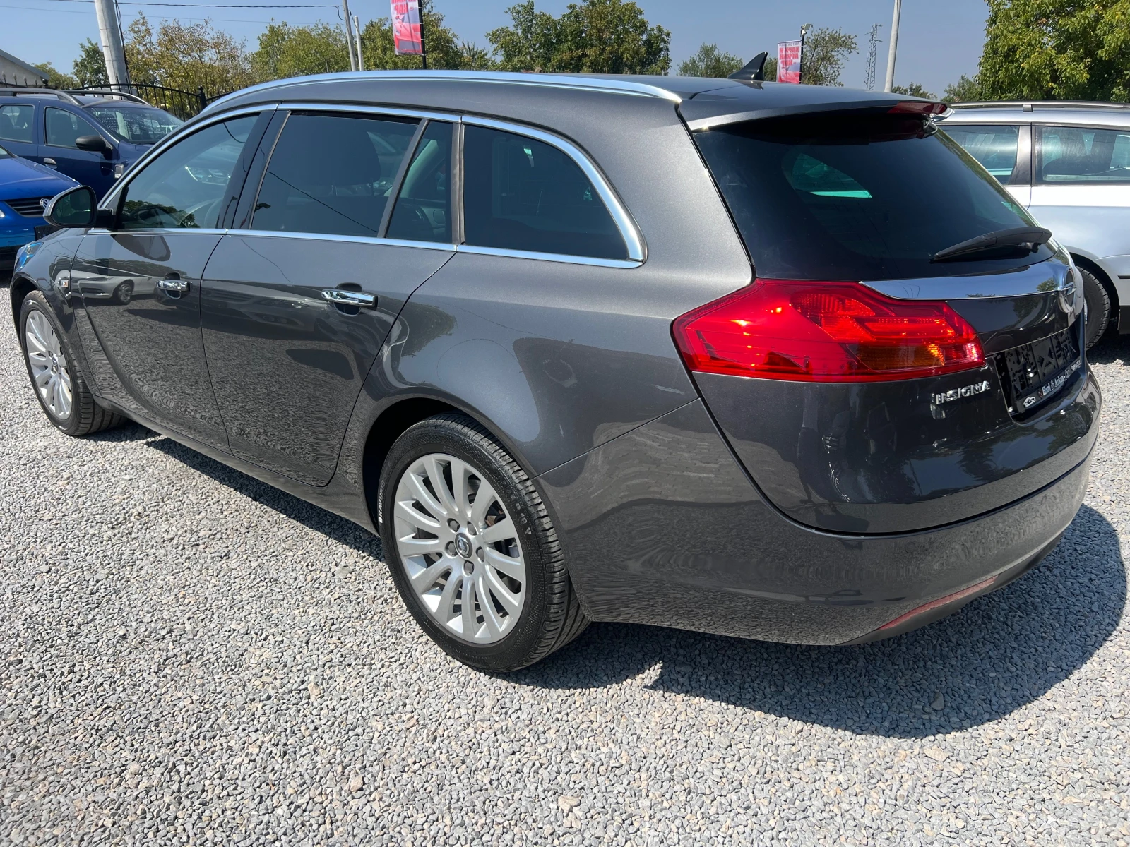 Opel Insignia 2.0CDTI-ЕВРО 5В-АВТОМАТИК-НАВИГАЦИЯ-КОСМО - изображение 4