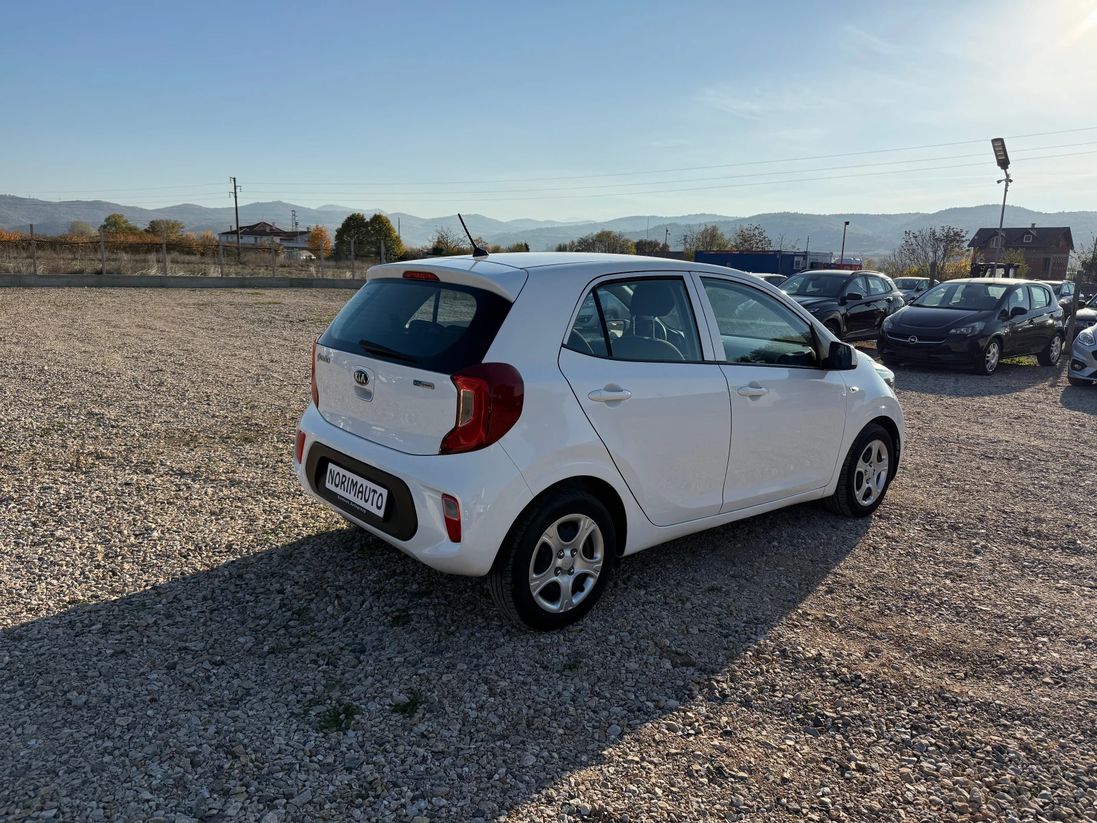 Kia Picanto 1.0i Euro 6 - изображение 4