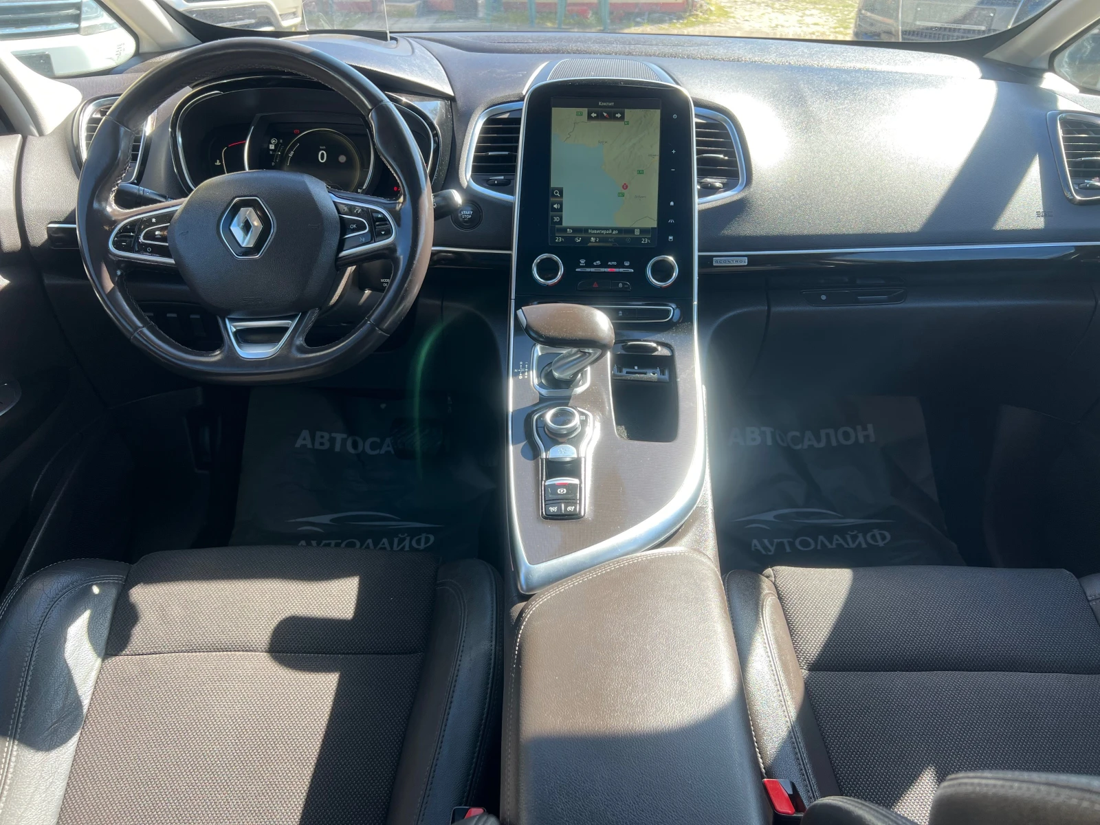 Renault Espace 6+ 1 4CONTROL NAVI KOJA CAMERA PANORAMA AVTOMAT - изображение 8