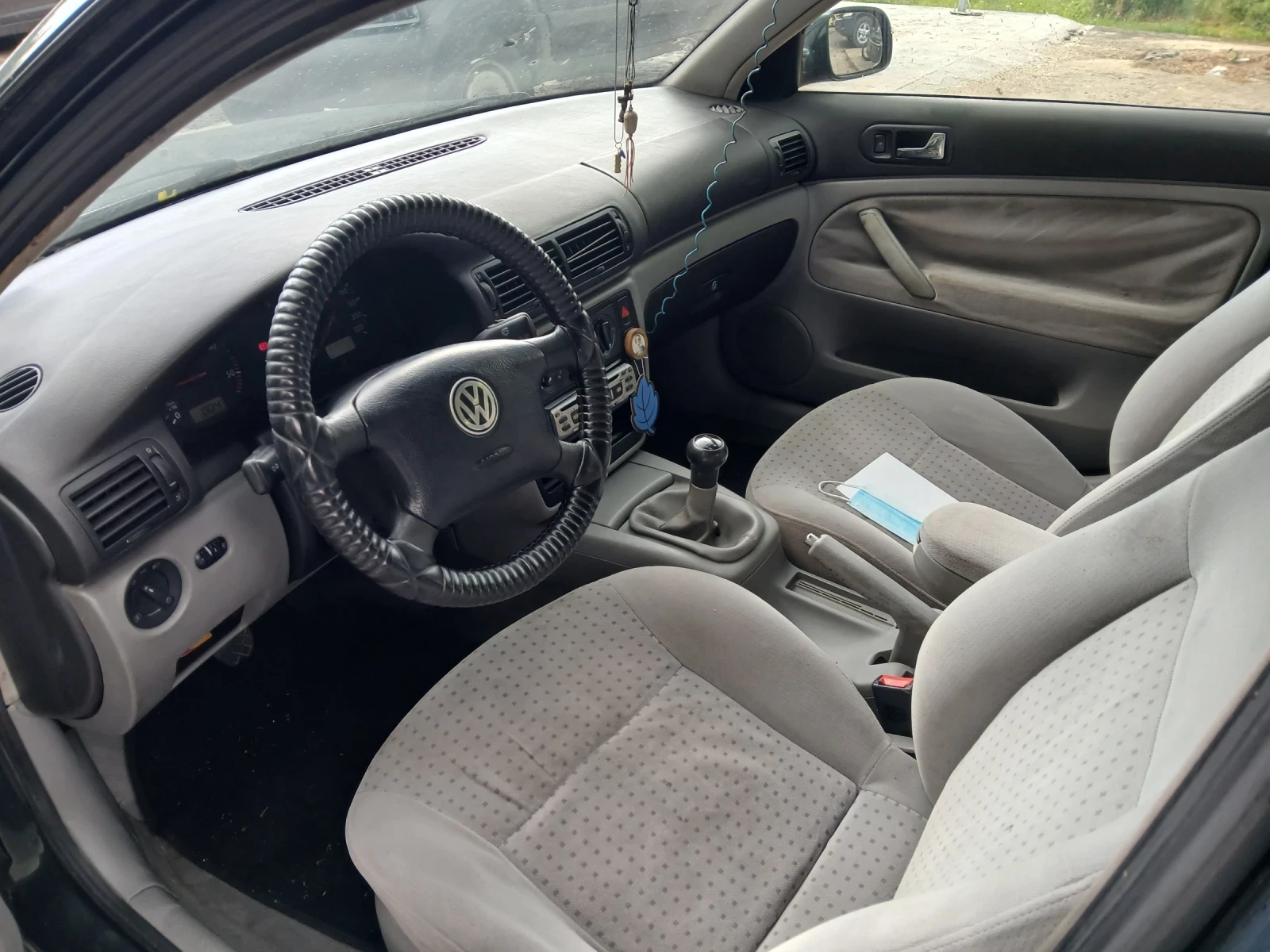 VW Passat B 5 - изображение 6