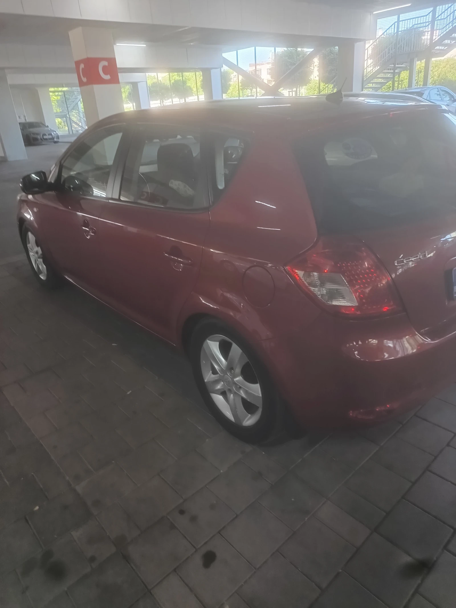 Kia Ceed 1, 6, автоматик - изображение 3