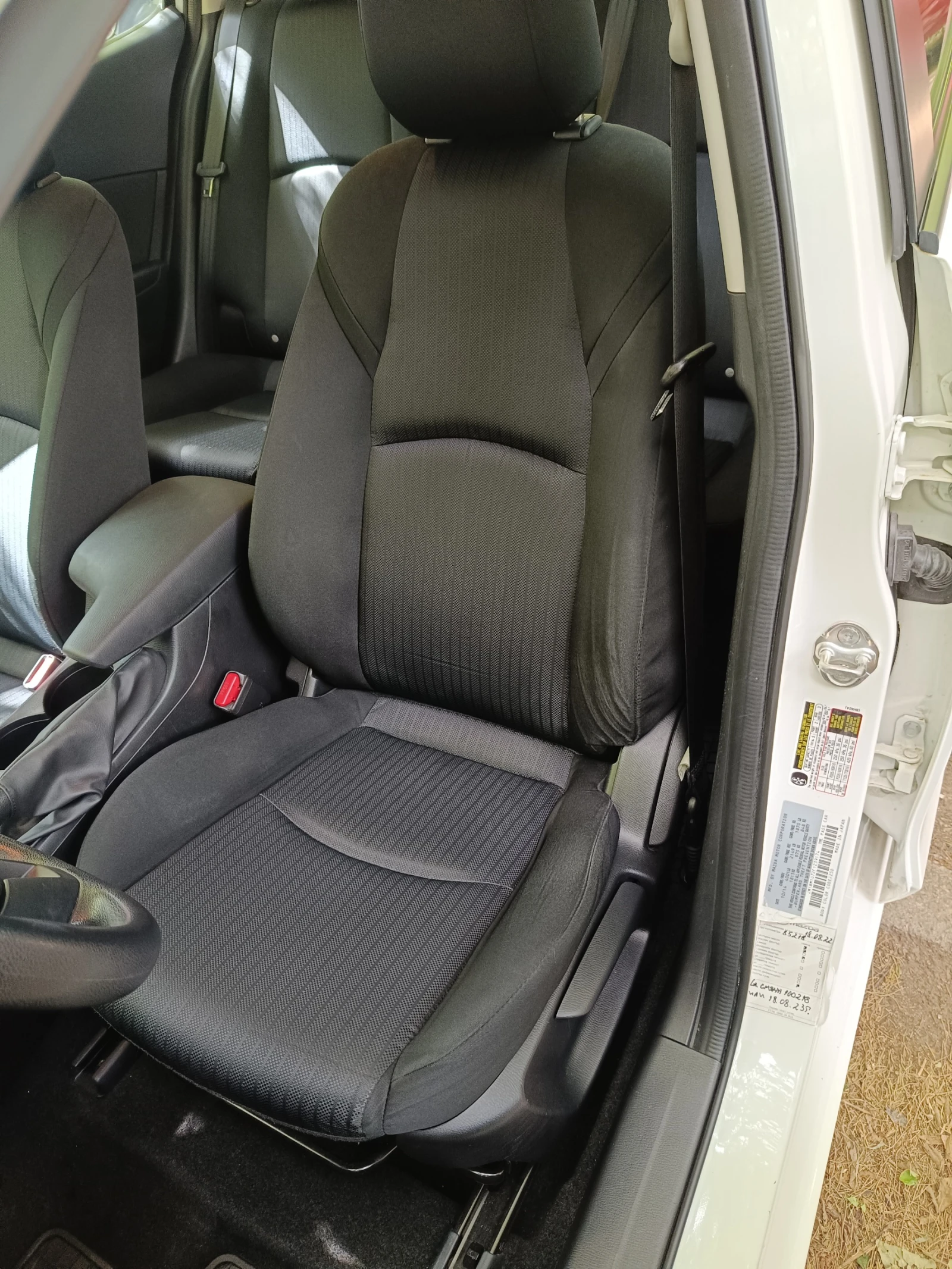 Mazda 3 2.0 SKYACTIV  | Mobile.bg   11