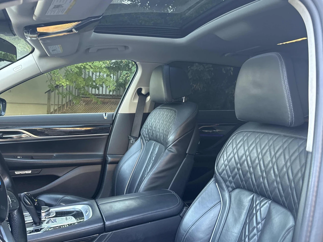 BMW 750 *  *    * CARFAX *  | Mobile.bg   12