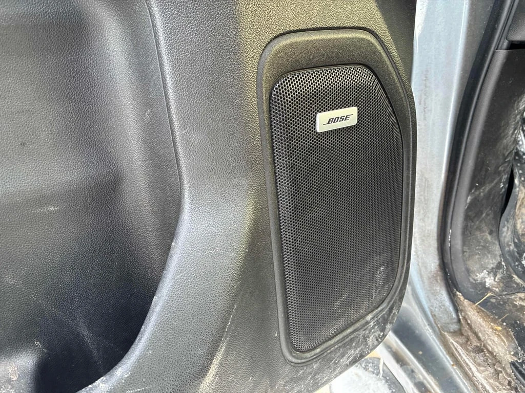 Chevrolet Silverado * High Country * CARFAX * ��� ������������ ������ | Mobile.bg � ����������� 13