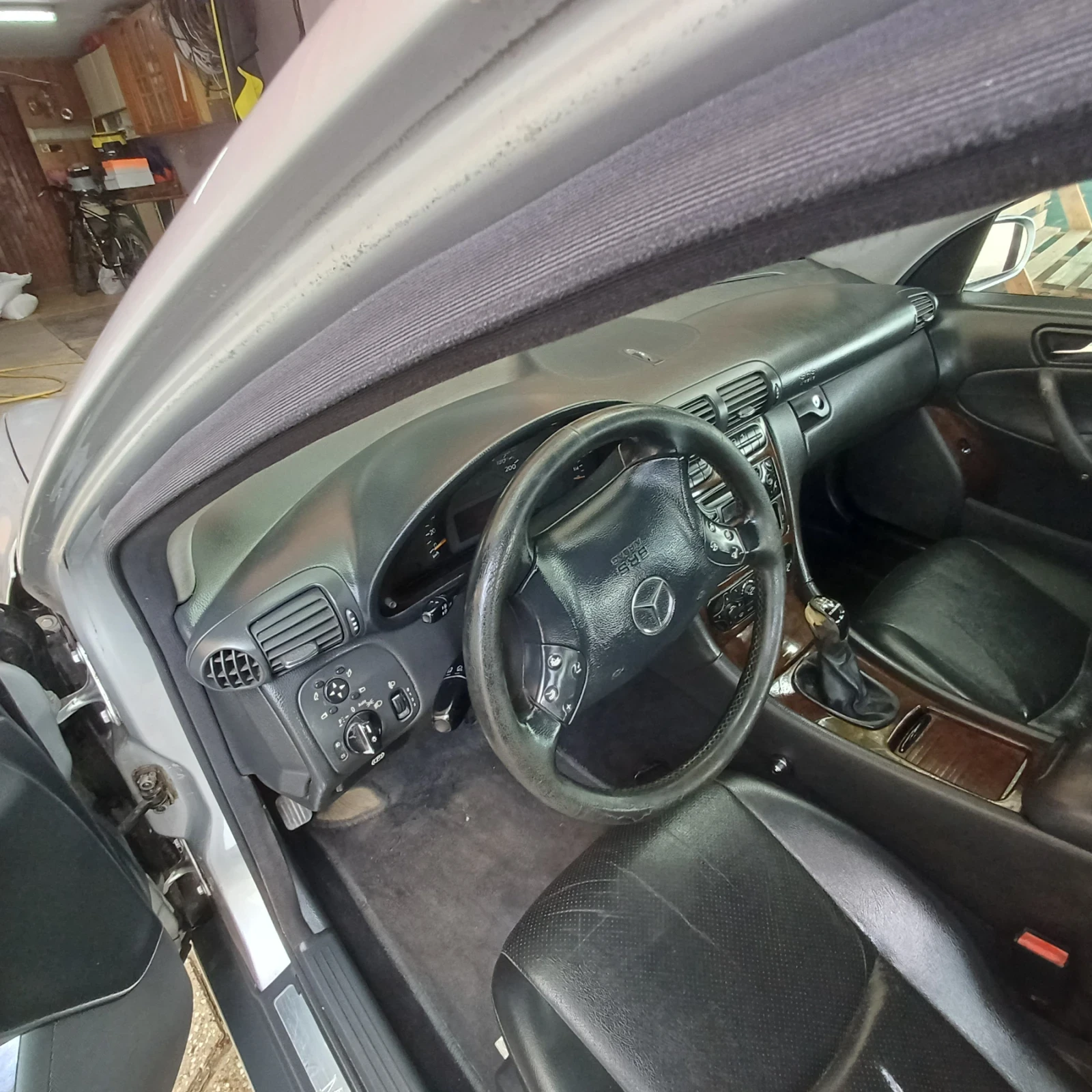 Mercedes-Benz C 220  - изображение 3