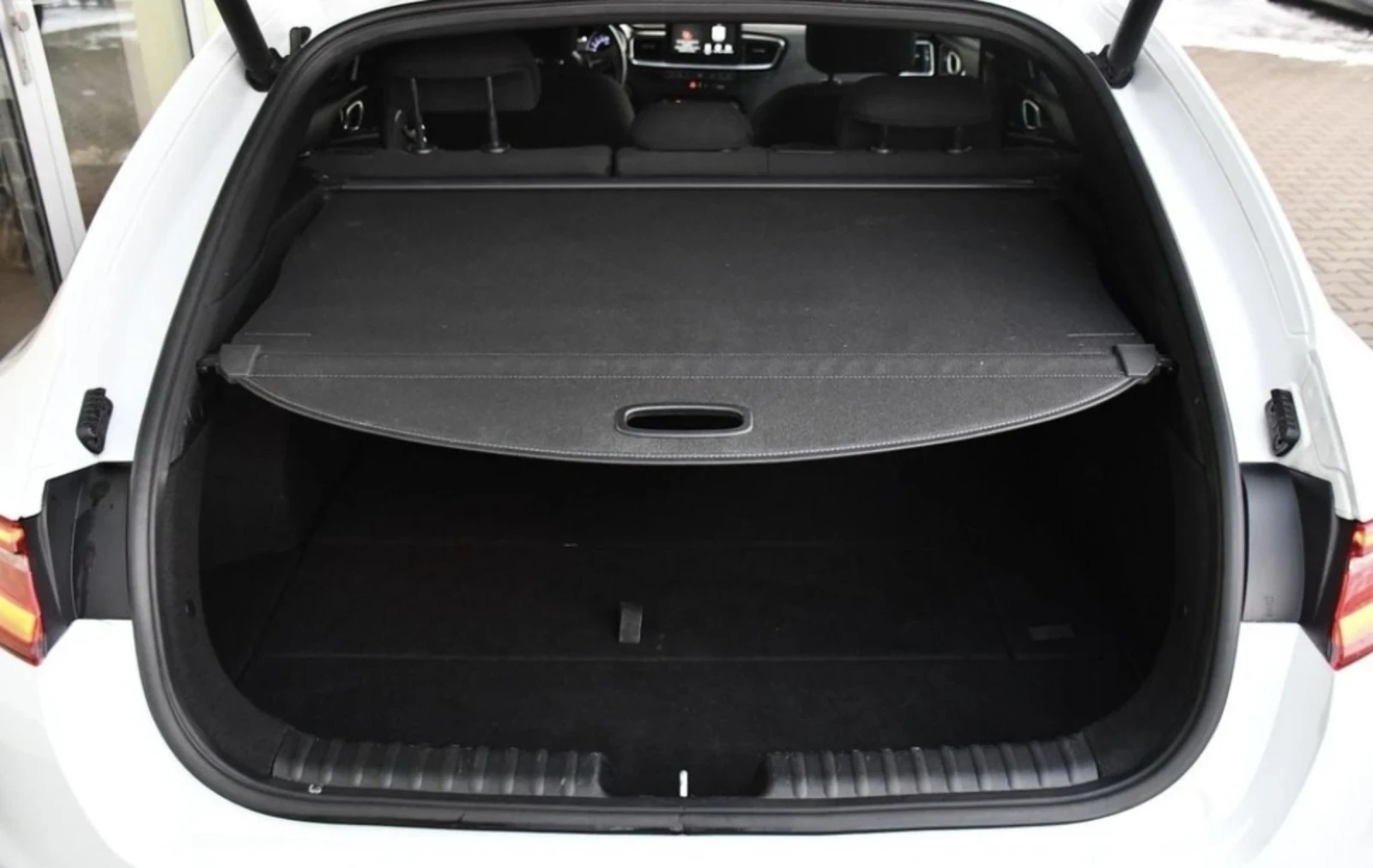 Kia Pro ceed 1.4 T-GDi | 140 �.�. | ����� | ������ |  | Mobile.bg � ����������� 16