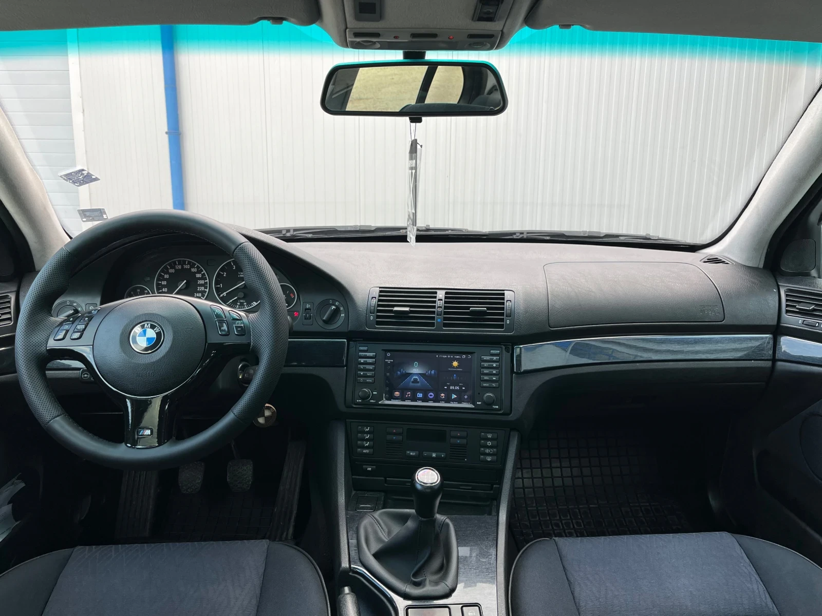 BMW 528 2.8, снимка 11 - Автомобили и джипове - 53736651