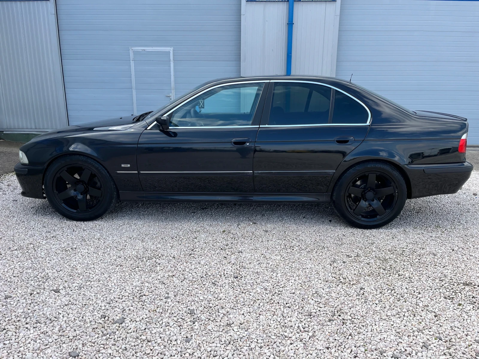BMW 528 2.8, снимка 4 - Автомобили и джипове - 53736651
