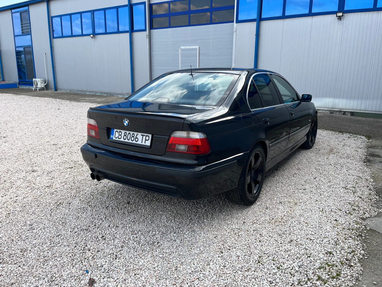 BMW 528 2.8, снимка 6 - Автомобили и джипове - 53736651