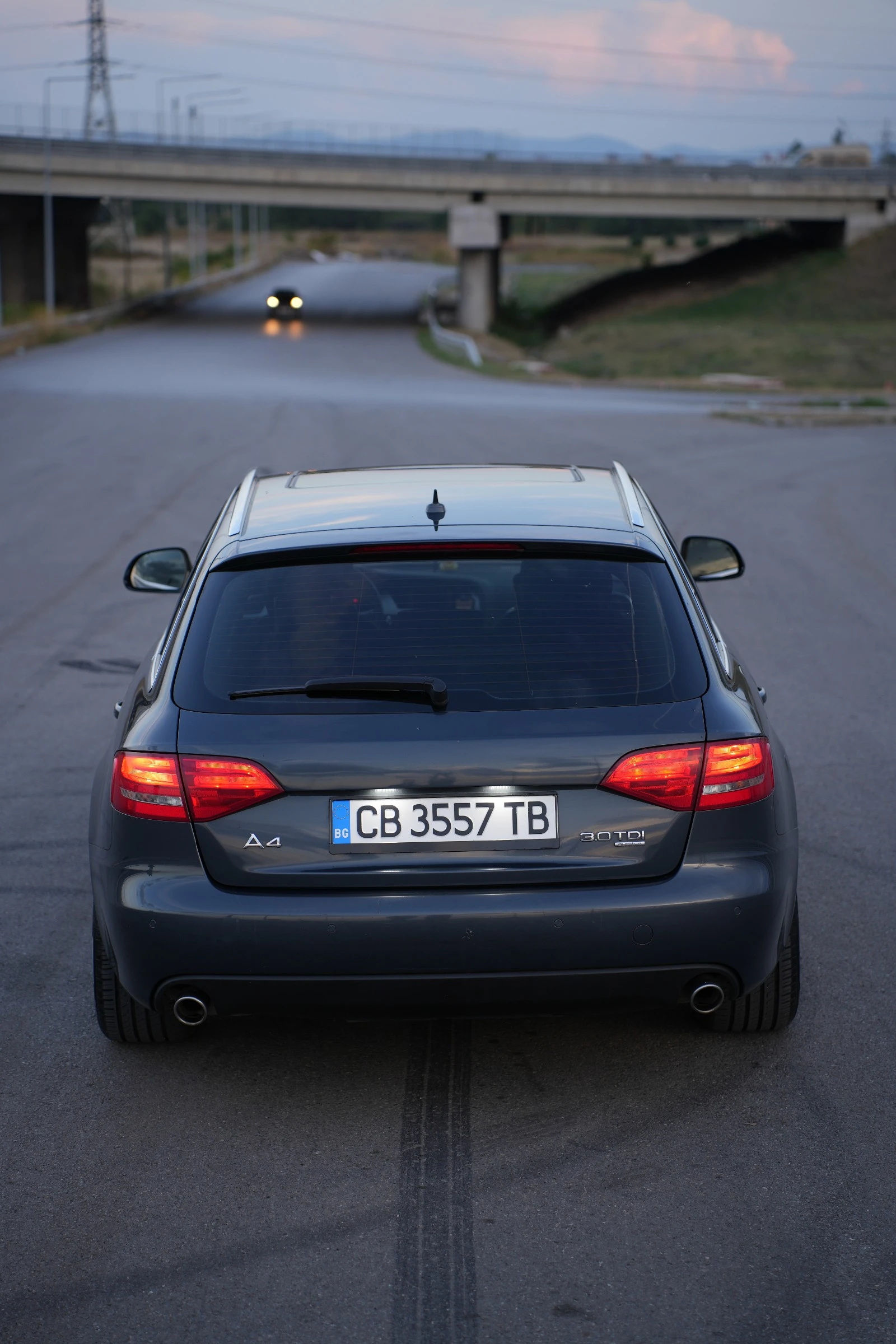 Audi A4, снимка 6 - Автомобили и джипове - 54416038